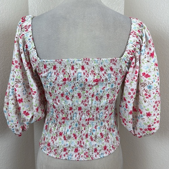 Sōkėe Collection Puff Sleeve Smocked Top Size X-Large NWT - Picture 6 of 9